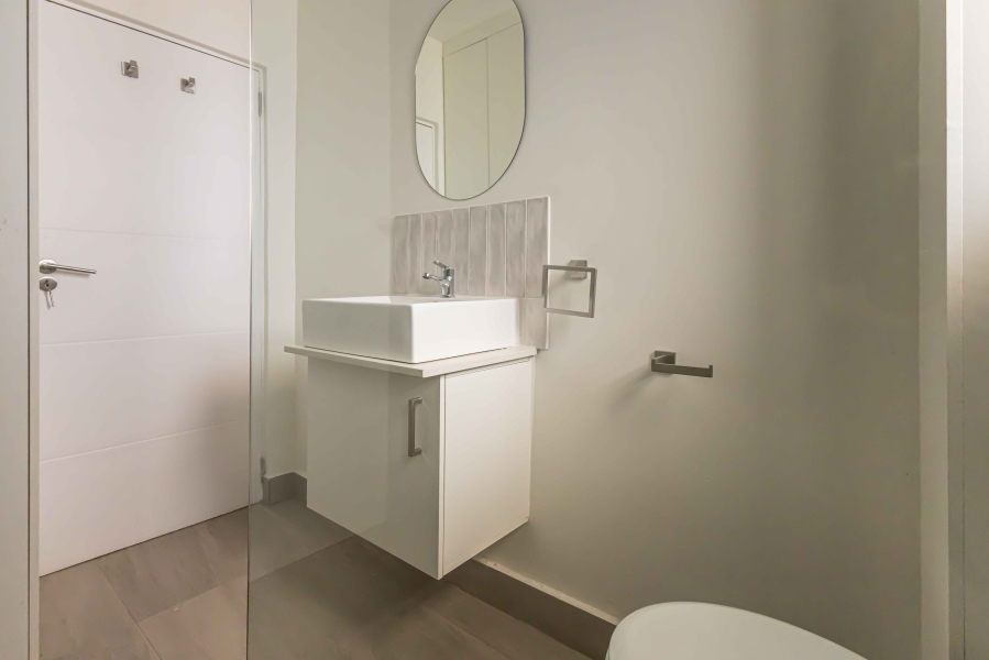 To Let 0 Bedroom Property for Rent in Sea Point Western Cape